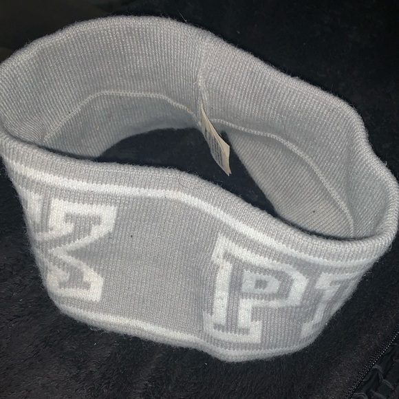 PINK VICTORIA’s secret head wrap warmer - Picture 4 of 4